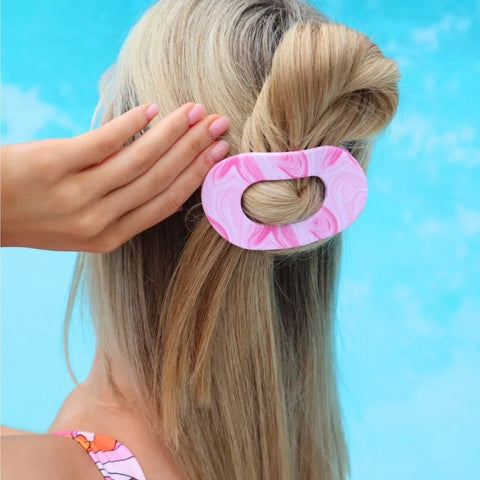 Pinch Me! Medium Flat Round Hair Clip